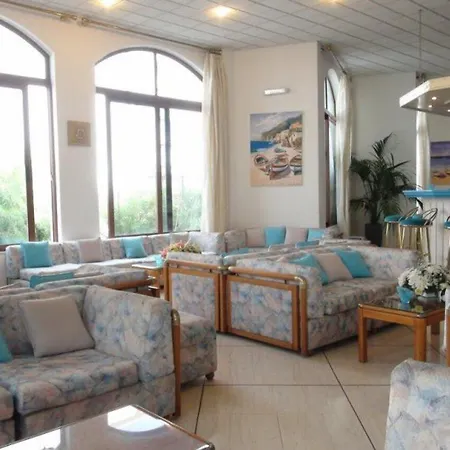 Hotell Oceanis 3*