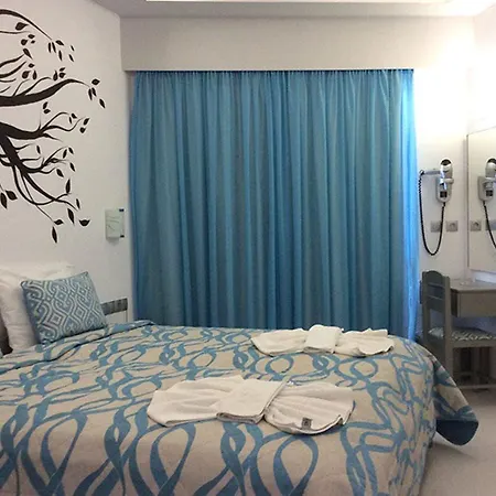 Hotell Oceanis 3*