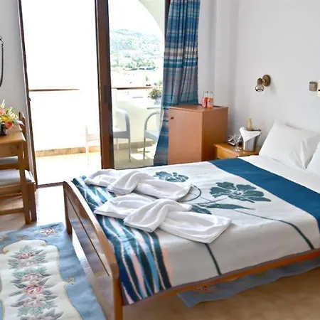 Oceanis 3*