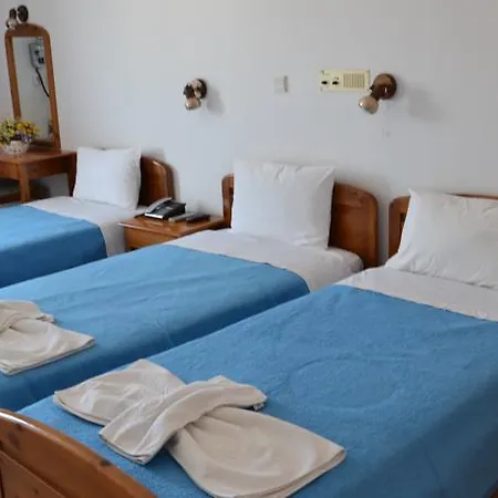 Oceanis Hotel 3*