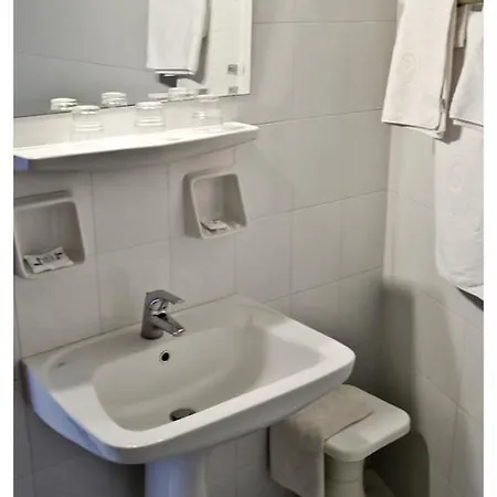 Oceanis Hotell 3*
